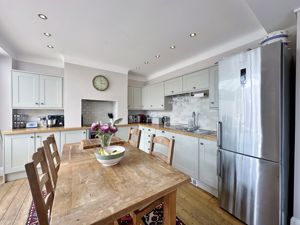 Photo 9- click for photo gallery